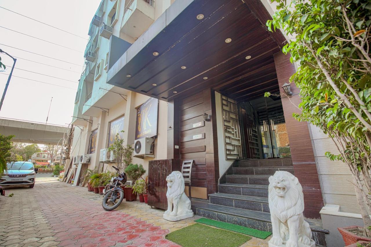 Vk Hotels & Resorts Amritsar Ngoại thất bức ảnh