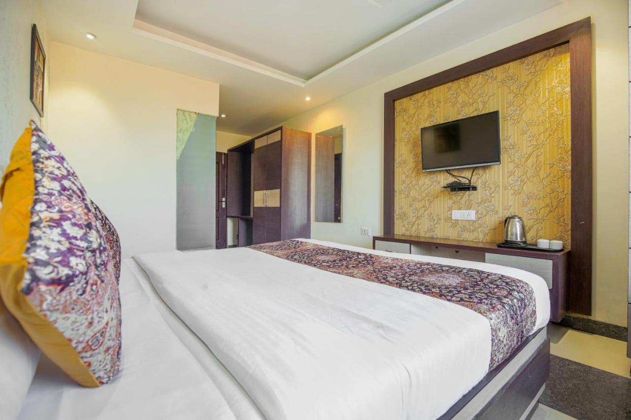 Vk Hotels & Resorts Amritsar Ngoại thất bức ảnh